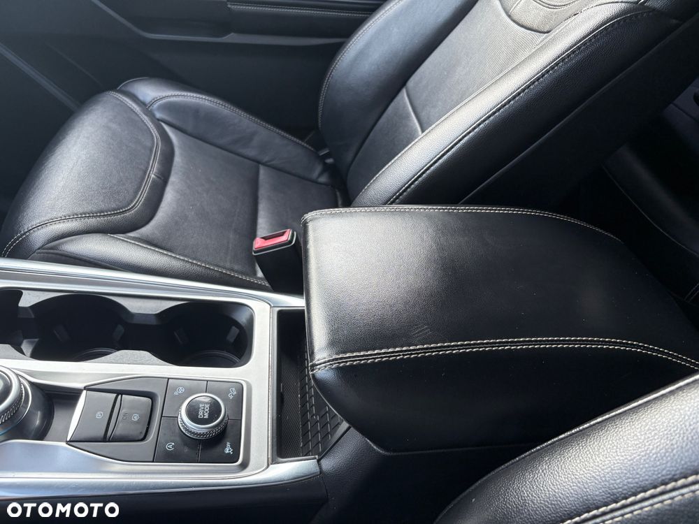 Ford Explorer - 24