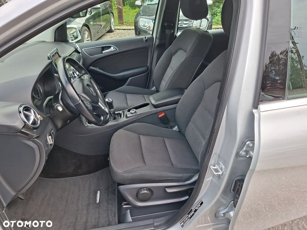 Mercedes-Benz Klasa B 180 CDI BlueEFFICIENCY Edition 1 - 17