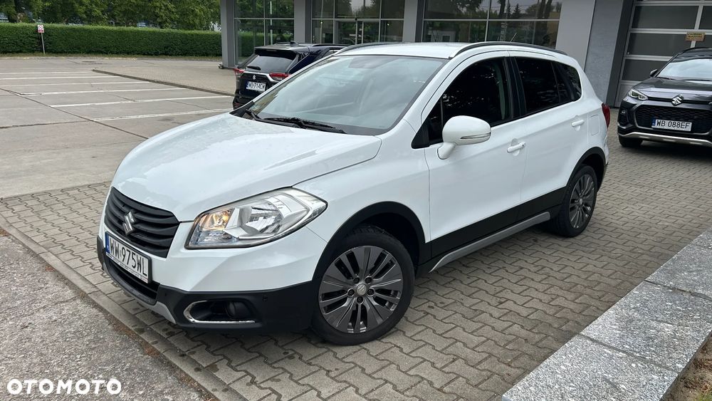 Suzuki SX4 S-Cross 1.6 Premium - 1