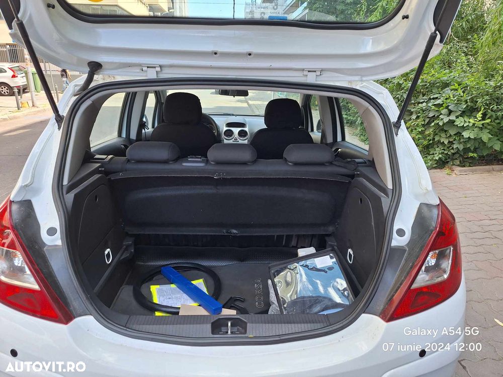 Opel Corsa 1.3 CDTI Selection - 8