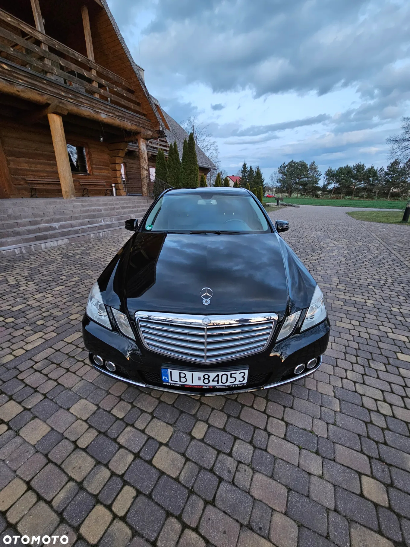 Mercedes-Benz Klasa E - 12