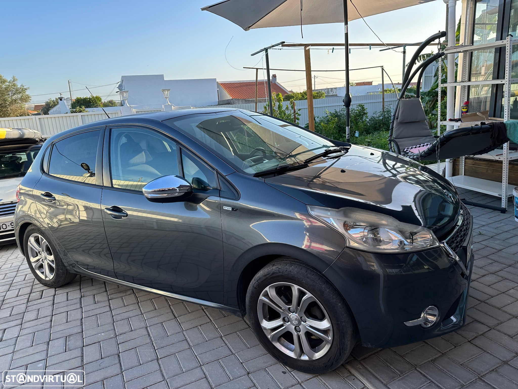 Peugeot 208 1.2 VTi SE Style - 22