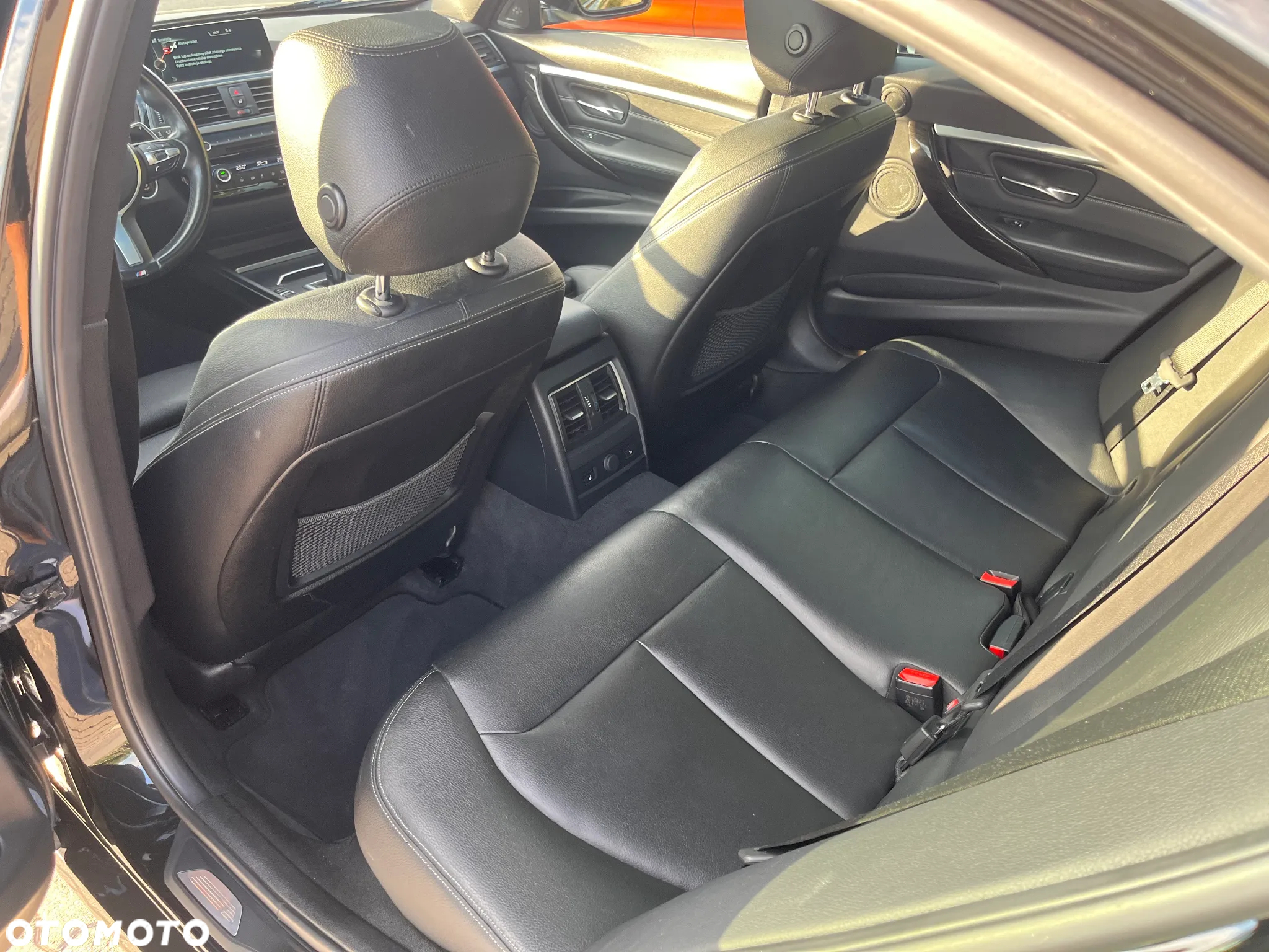 BMW Seria 3 - 12