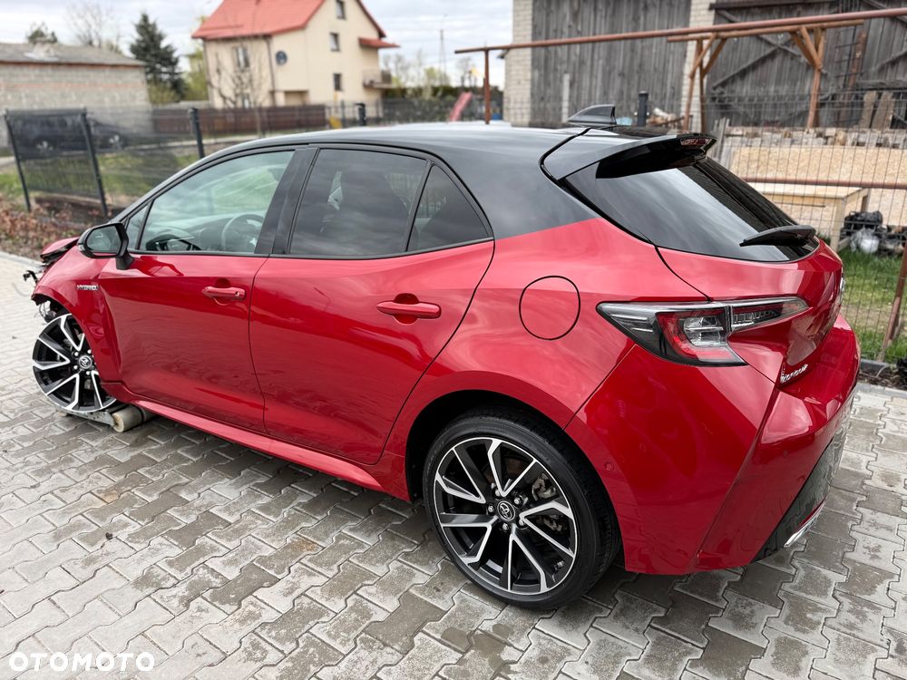 Toyota Corolla 2.0 Hybrid Executive - 22