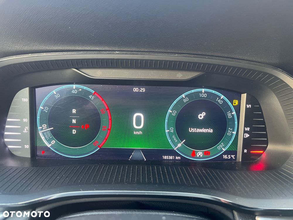 Skoda Octavia 2.0 TDI 4x4 Style DSG - 29