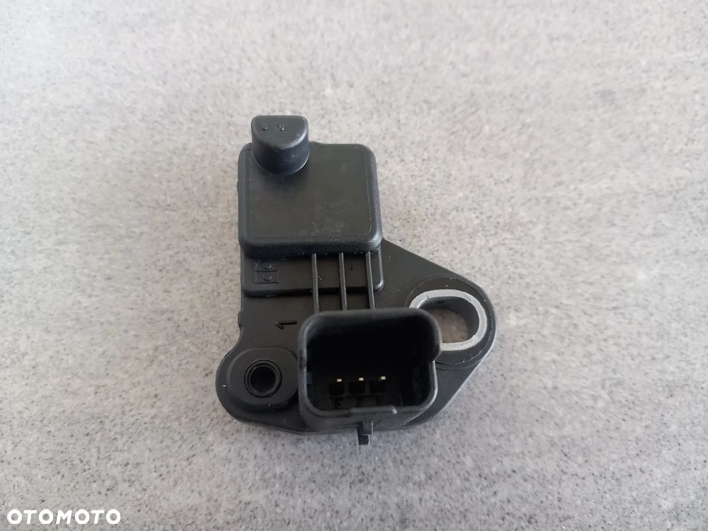 Czujnik położenia wału korbowego Ford Fiesta, Focus, Mondeo, S-Max/Galaxy 1148073 - 1