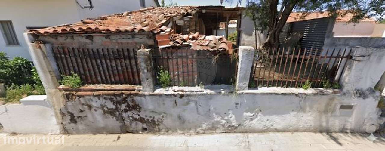 Moradia T3 para venda - Grande imagem: 2/9