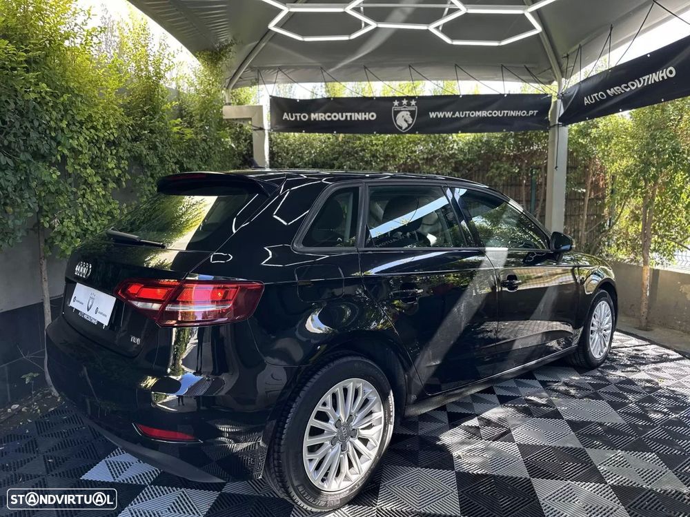 Audi A3 Sportback 1.6 TDI Sport - 17