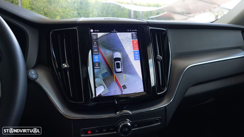Volvo XC 60 2.0 T6 PHEV Inscription Expression AWD - 9