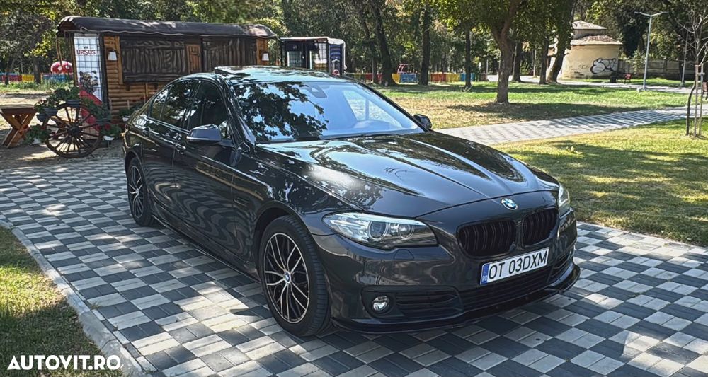 BMW Seria 5 528i xDrive Aut. - 2