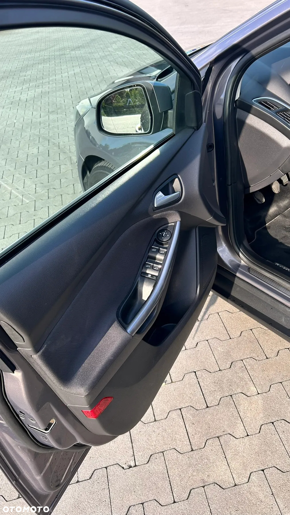 Ford Focus 1.6 TDCi DPF Titanium - 16