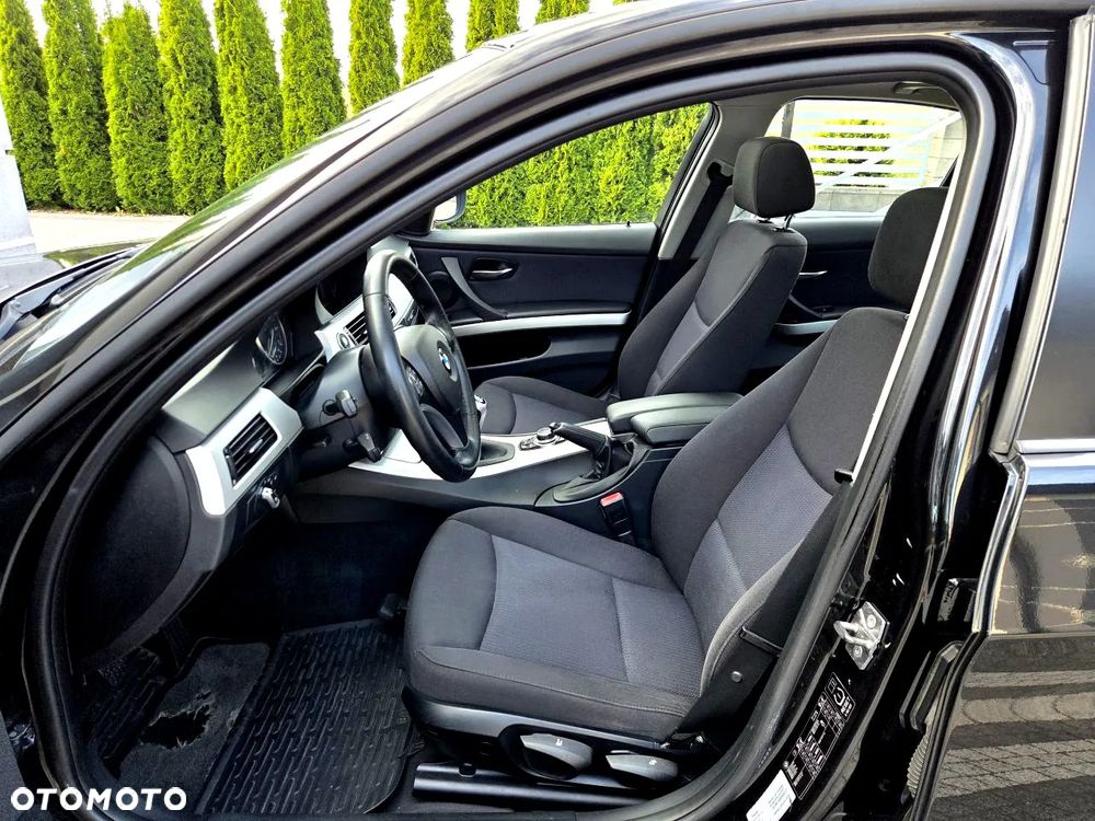 BMW Seria 3 - 13
