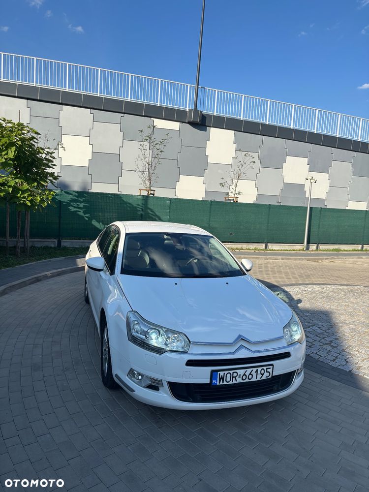 Citroen C5 2010 photo 3