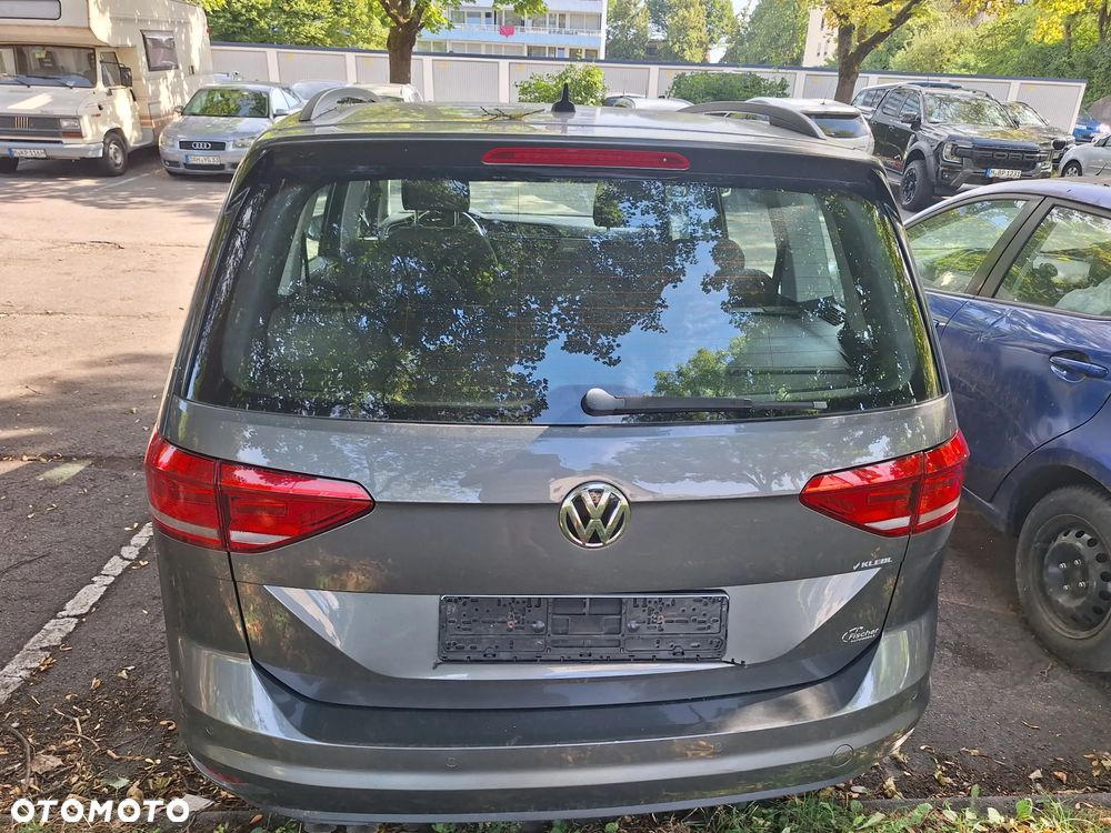 Volkswagen Touran 2.0 TDI DPF BlueMotion Technology Comfortline - 9