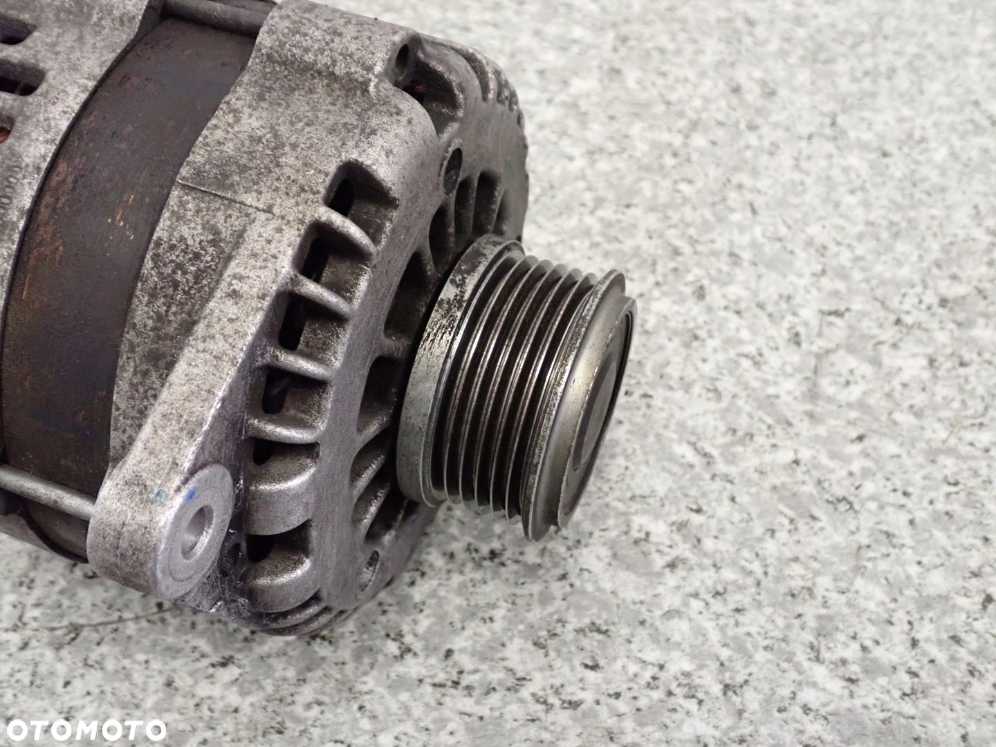 CHEVROLET CRUZE 1.7d 08- ALTERNATOR - 5