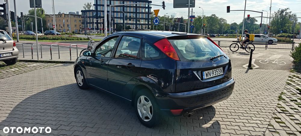 Ford Focus 1.6 Comfort X / 100 - 7