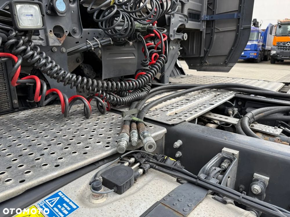 Scania R530 V8 6x2 EURO6 CIĄGNIK SIODŁOWY Z HYDRAULIKĄ - 16