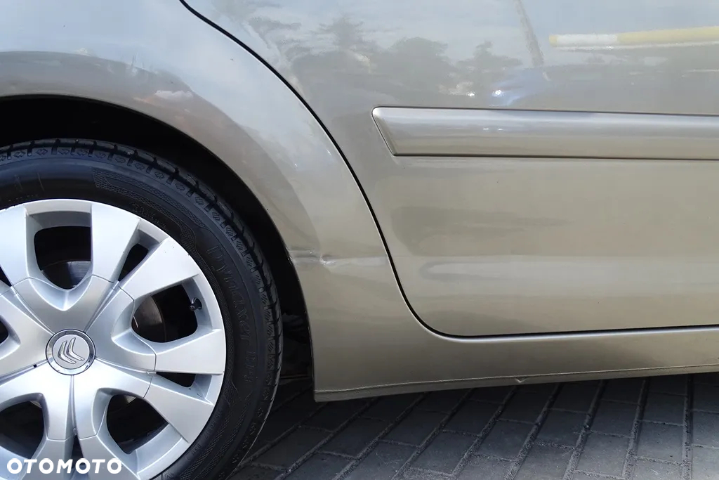 Citroën C4 Picasso 2.0 HDi Exclusive - 10