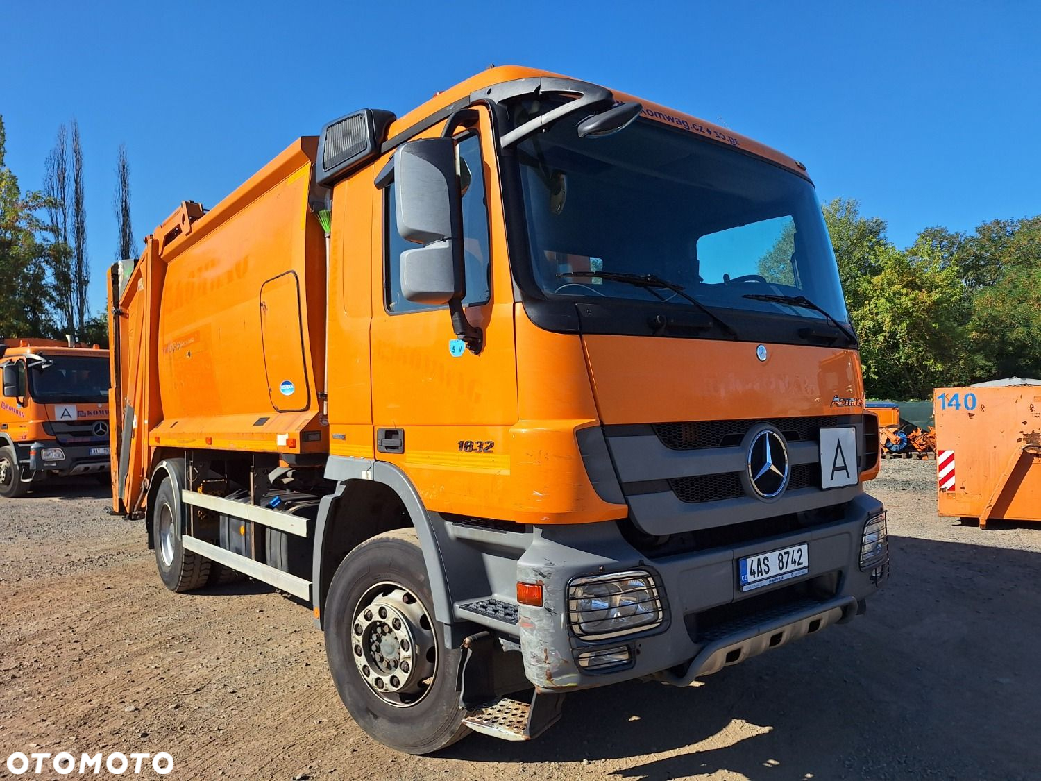Versalift Actros 1832 L - 3