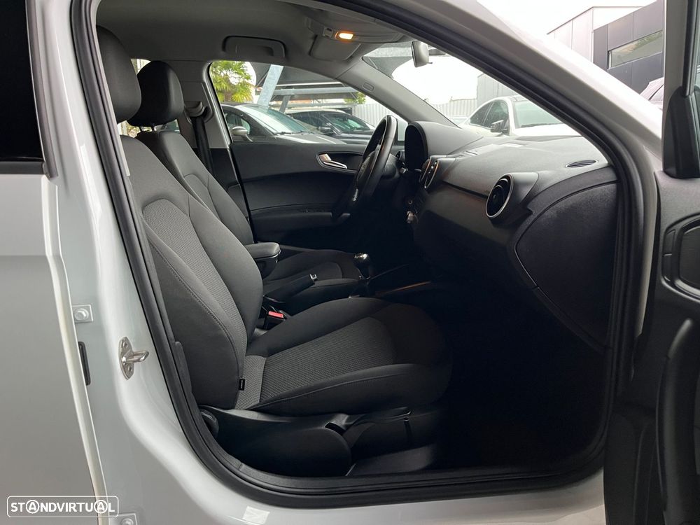 Audi A1 1.4 TDI Design - 46