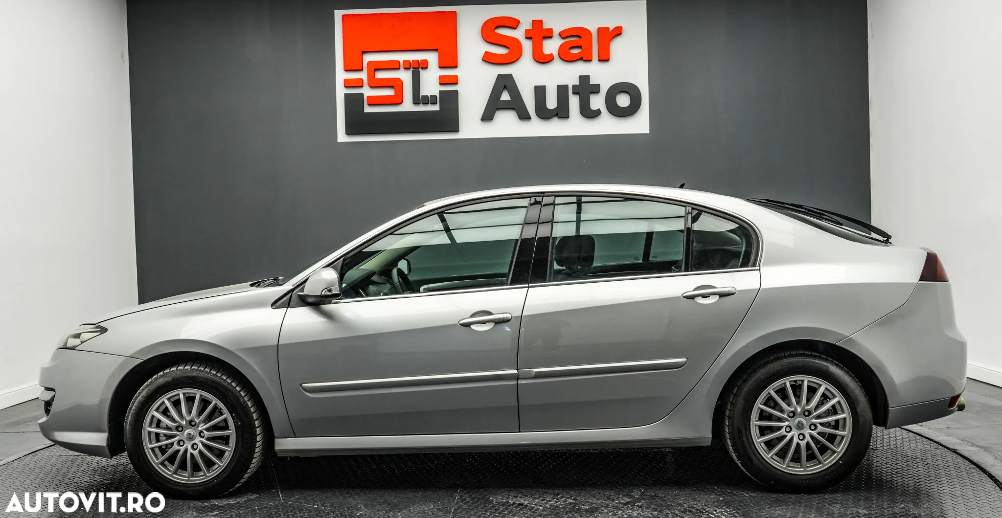 Renault Laguna Navi 2.0dCi Dynamique - 10