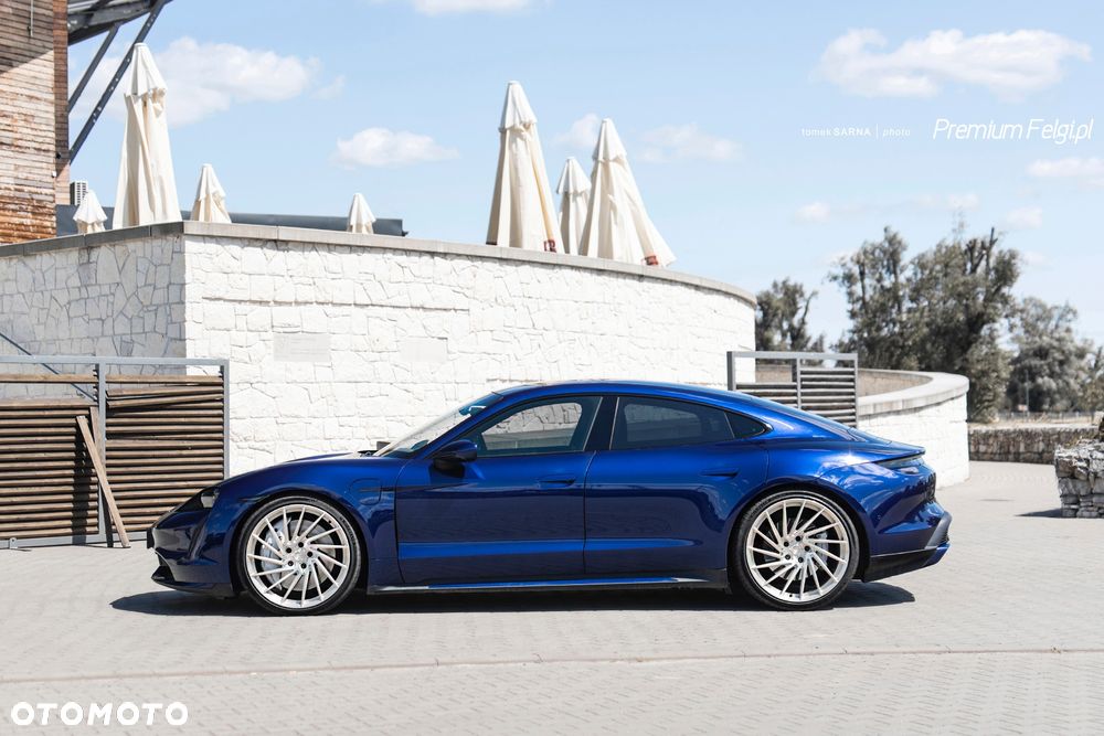Porsche Taycan 22-calowe felgi Turismo RST  + opony letnie Michelin PS4 - 10