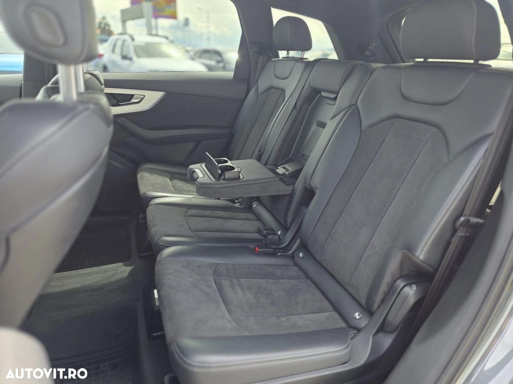 Audi Q7 3.0 50 TDI quattro Tiptronic S Line - 9