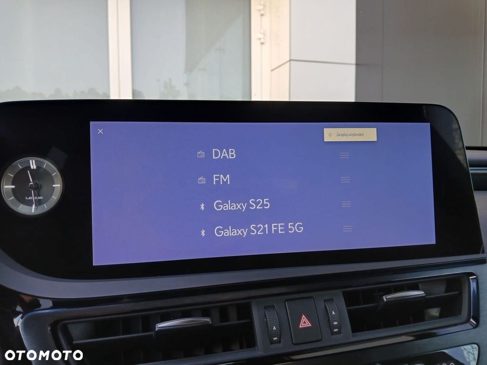 Lexus ES - 21