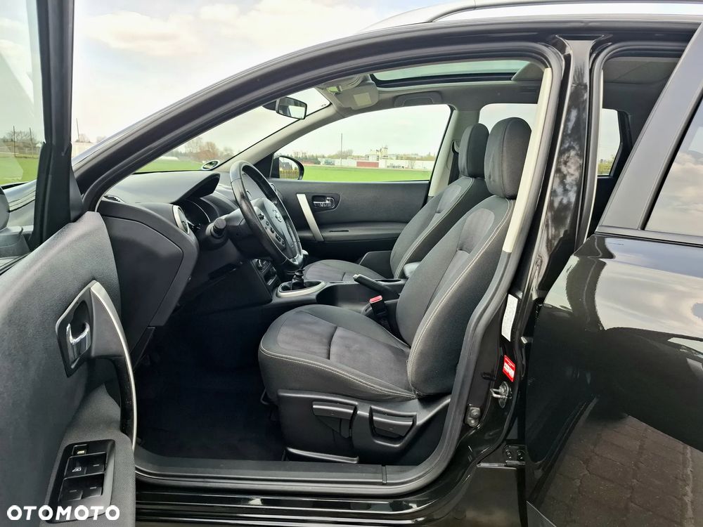 Nissan Qashqai+2 - 6