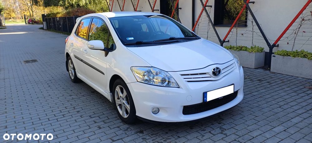 Toyota Auris - 3