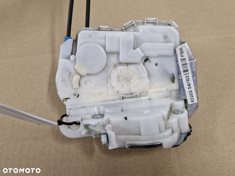 SUZUKI VITARA III 3 ZAMEK DRZWI LEWY PRZÓD PRZEDNI 6 PIN UK 82202-54PB2 - 3