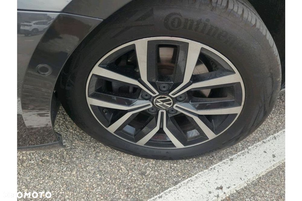 Volkswagen Passat Variant 2.0 TDI SCR Business DSG - 2