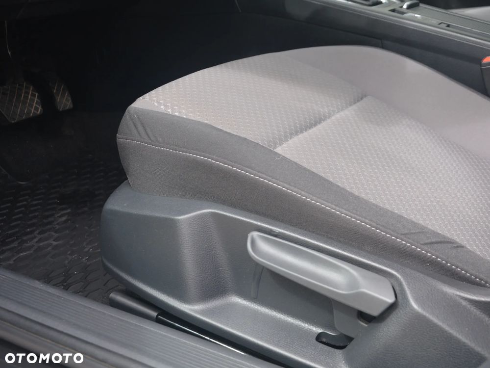 Volkswagen Passat 1.5 TSI EVO Essence DSG - 14