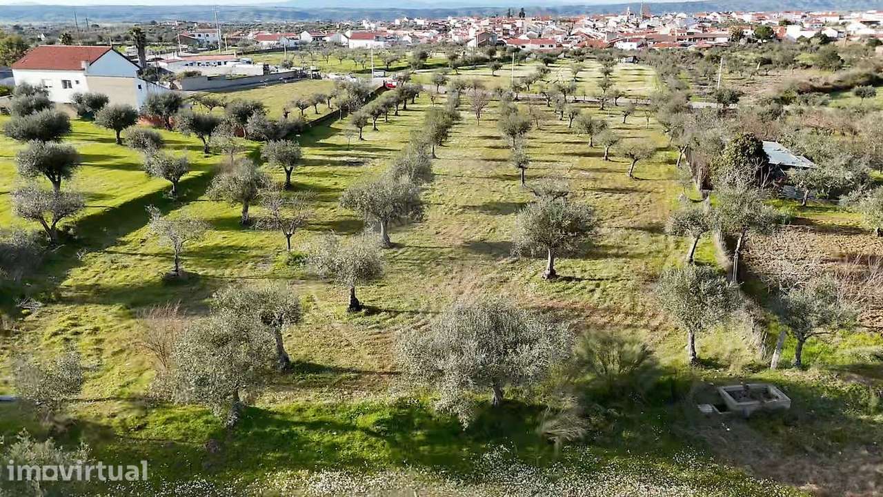 Terreno  para venda - Grande imagem: 2/4