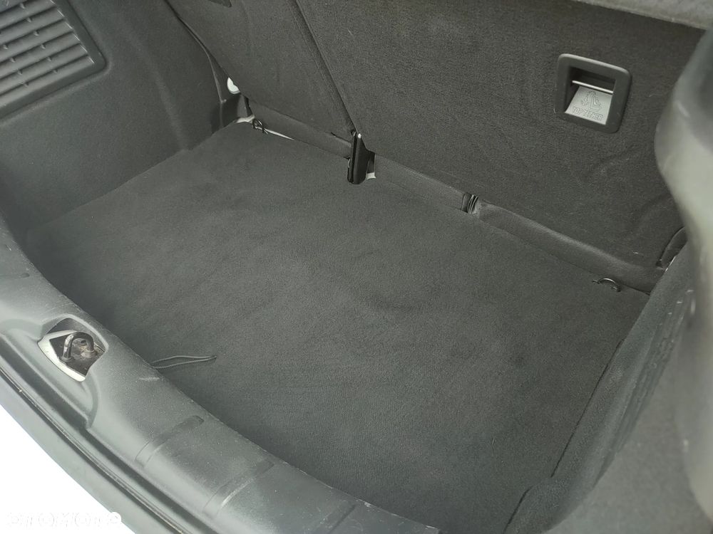 Citroën C3 Pure Tech 110 Stop&Start RED BLOCK - 20