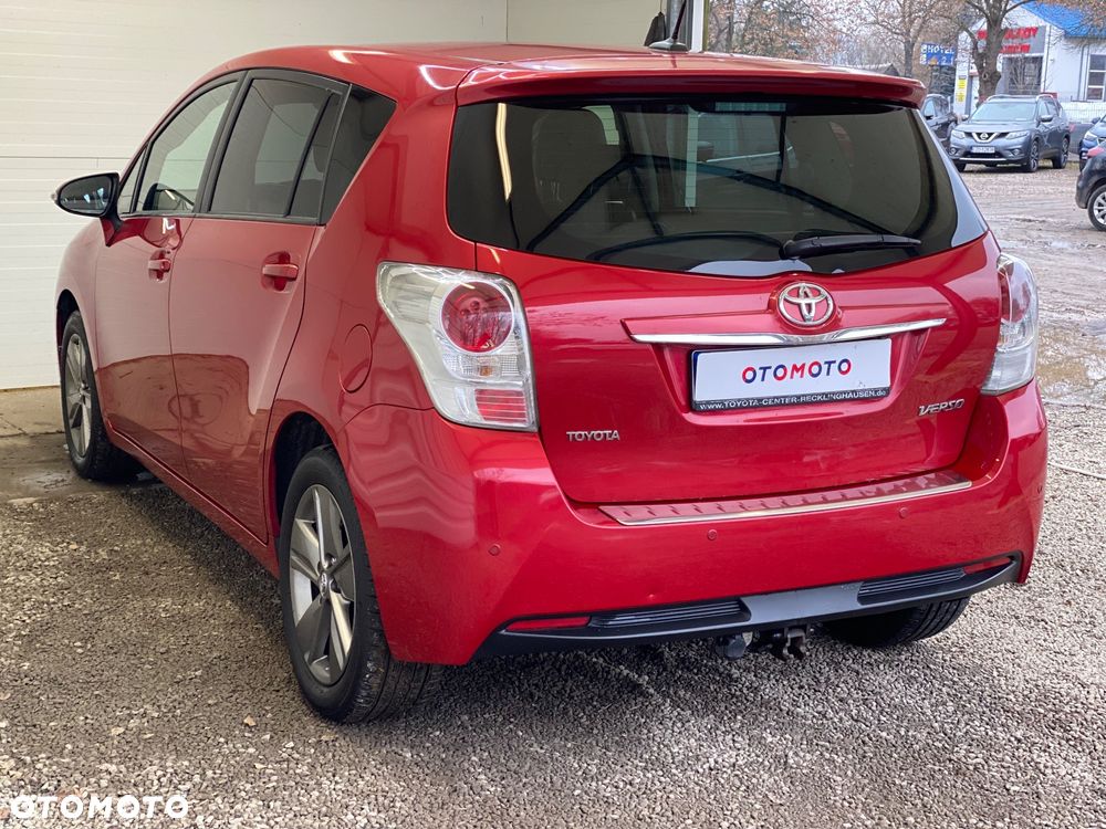 Toyota Verso 1.8 Premium MS - 4