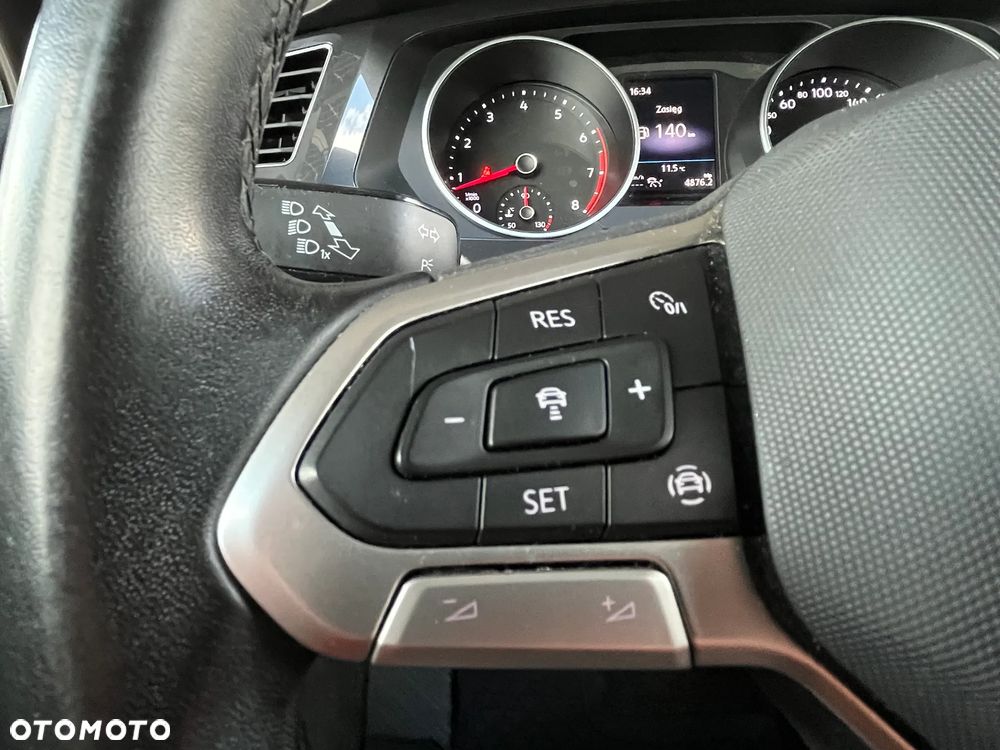 Volkswagen Tiguan 1.5 TSI EVO Life - 17