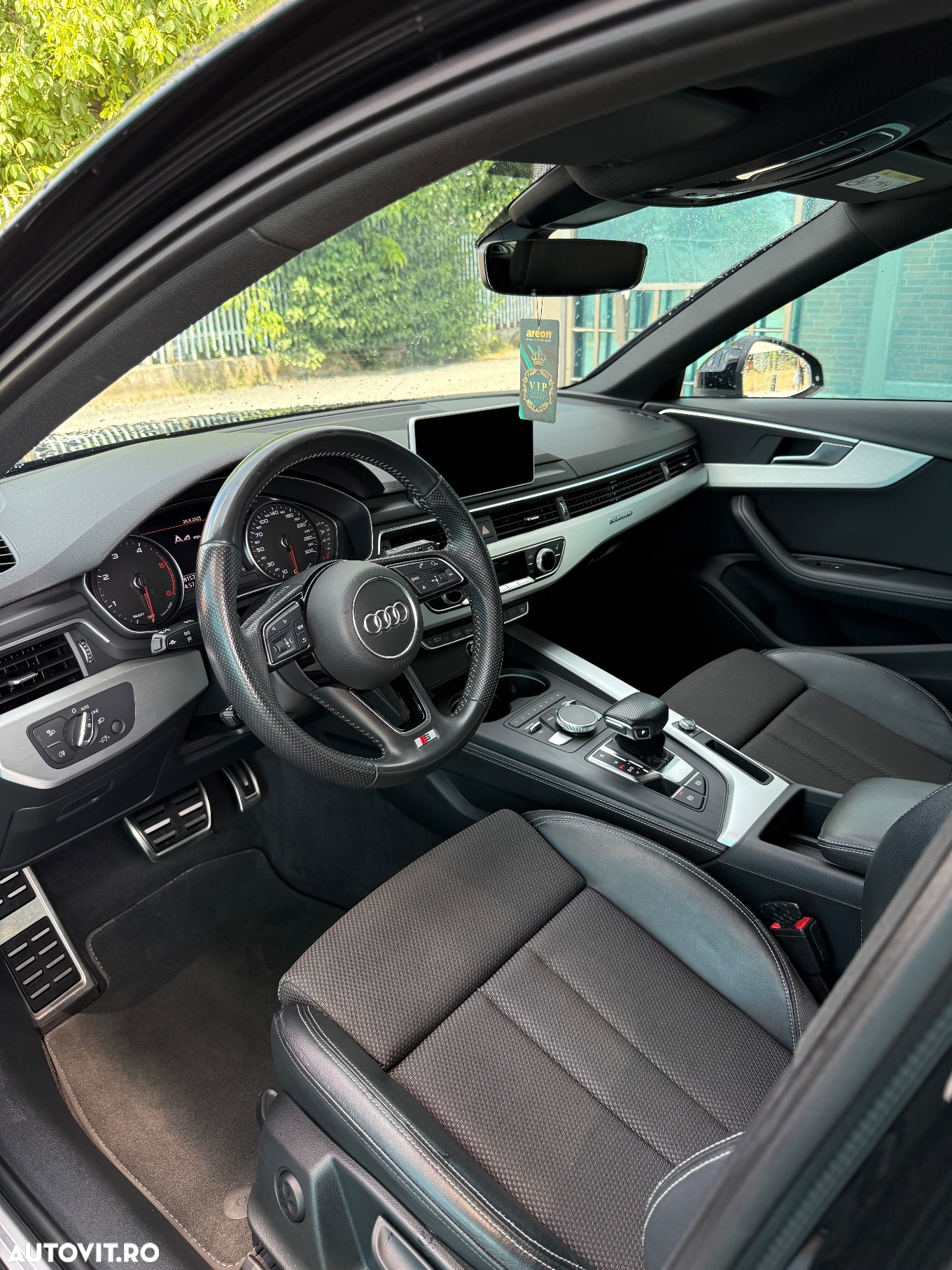 Audi A4 Avant 2.0 TDI S tronic quattro sport - 7