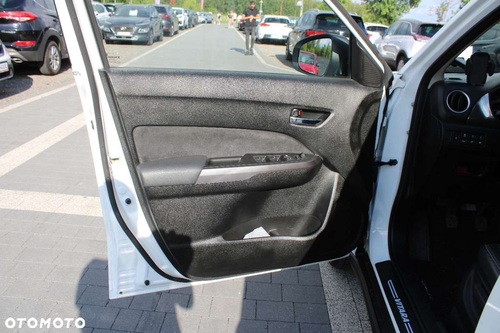 Suzuki Vitara - 18
