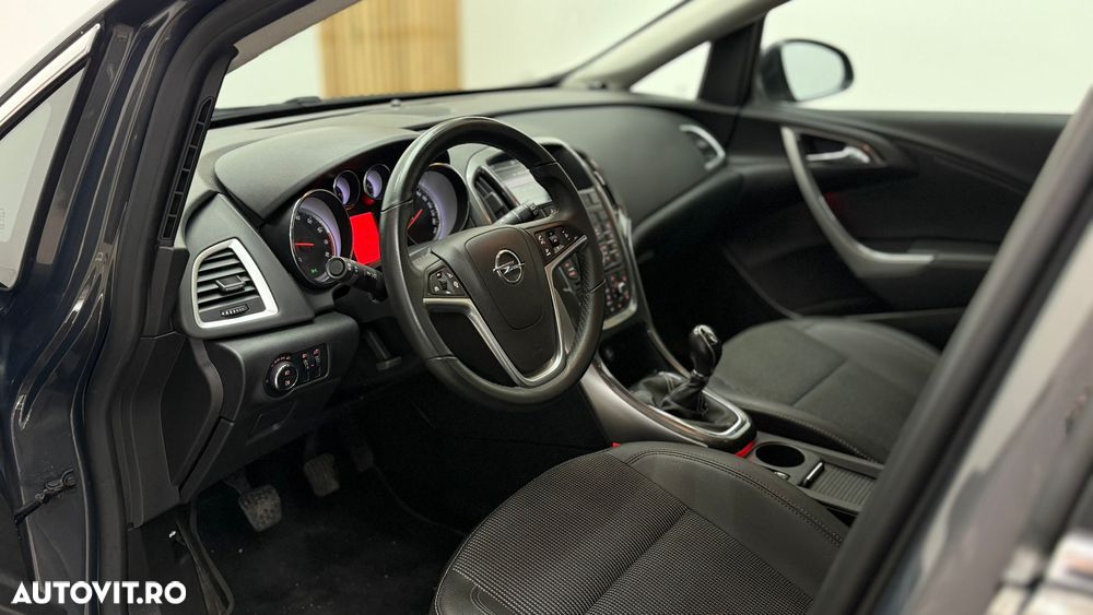 Opel Astra 1.4 Turbo ECOTEC Cosmo - 6