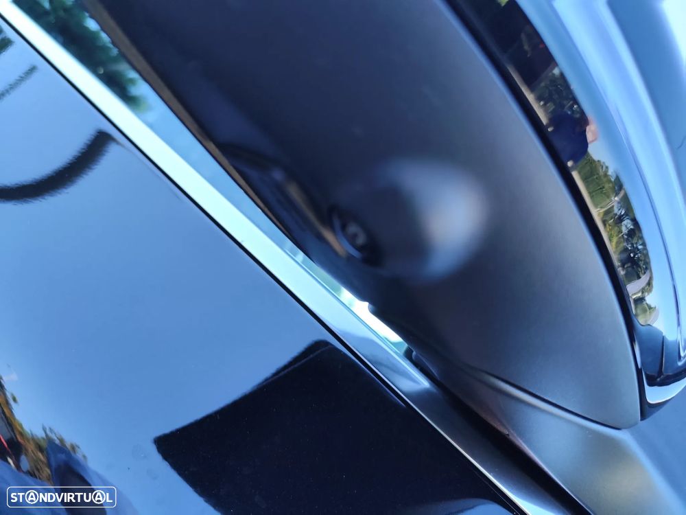 Mercedes-Benz GLA 250 e AMG Line - 24