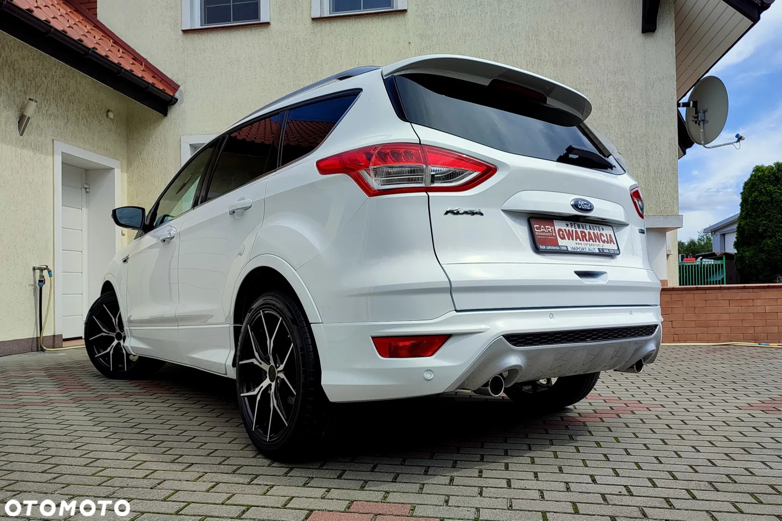 Ford Kuga 1.5 EcoBoost 2x4 ST-Line - 6