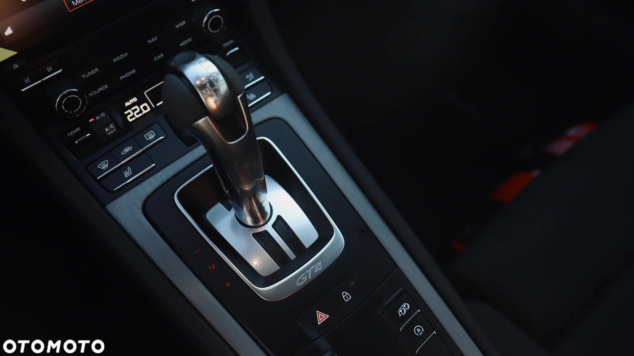 Porsche 718 Cayman GPF GT4 PDK - 14