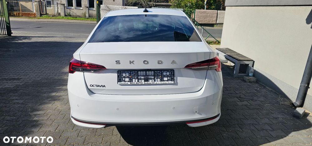 Skoda Octavia - 4
