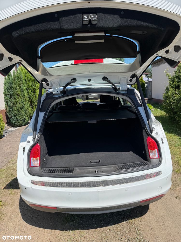 Opel Insignia 2.0 CDTI Sport - 4