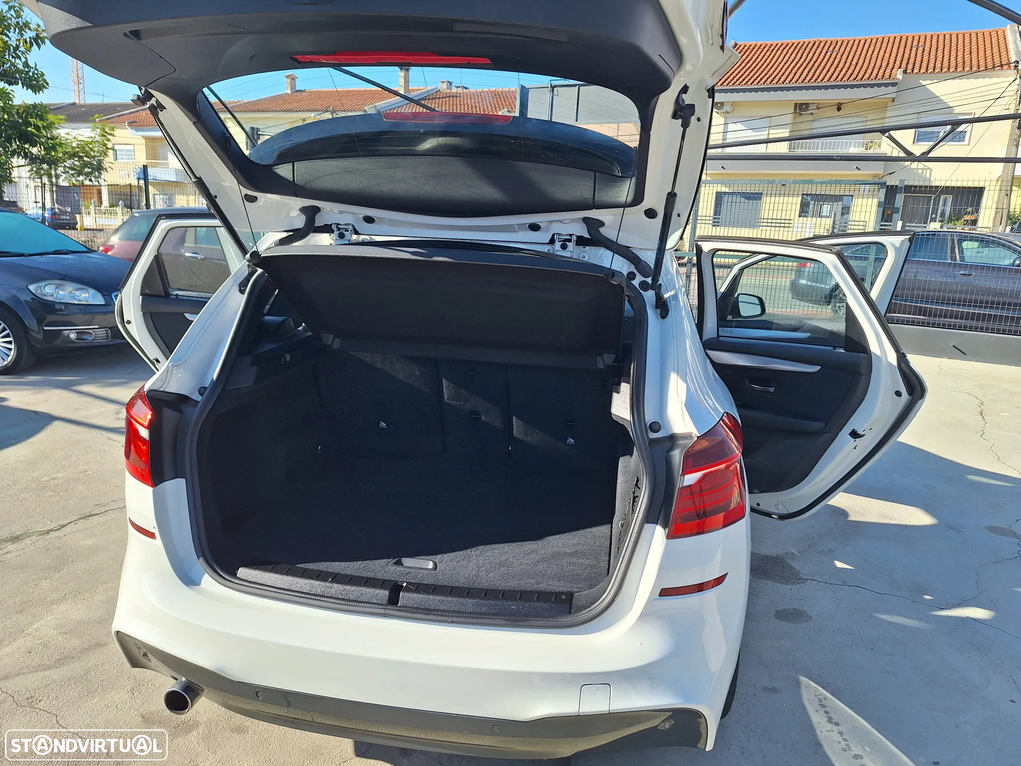 BMW 218 Active Tourer d Pack M - 7
