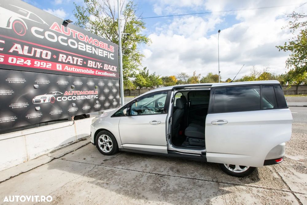 Ford Grand C-Max 1.6 TDCi DPF Titanium - 8
