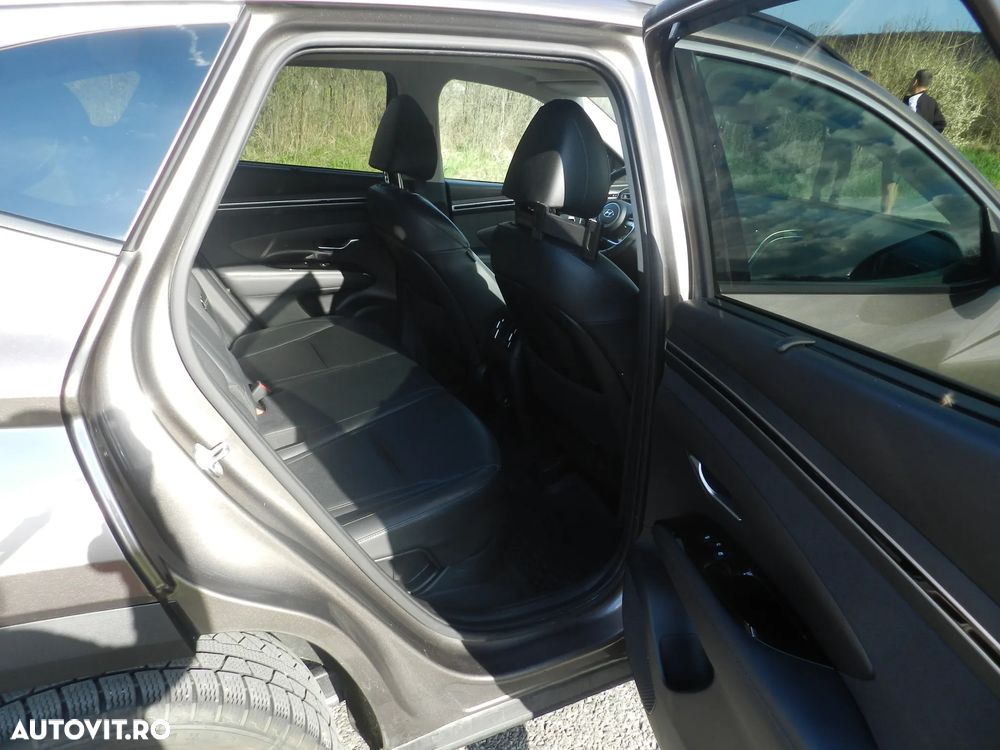 Hyundai Tucson HEV 1.6 l 230 CP 4WD 6AT Luxury - 4