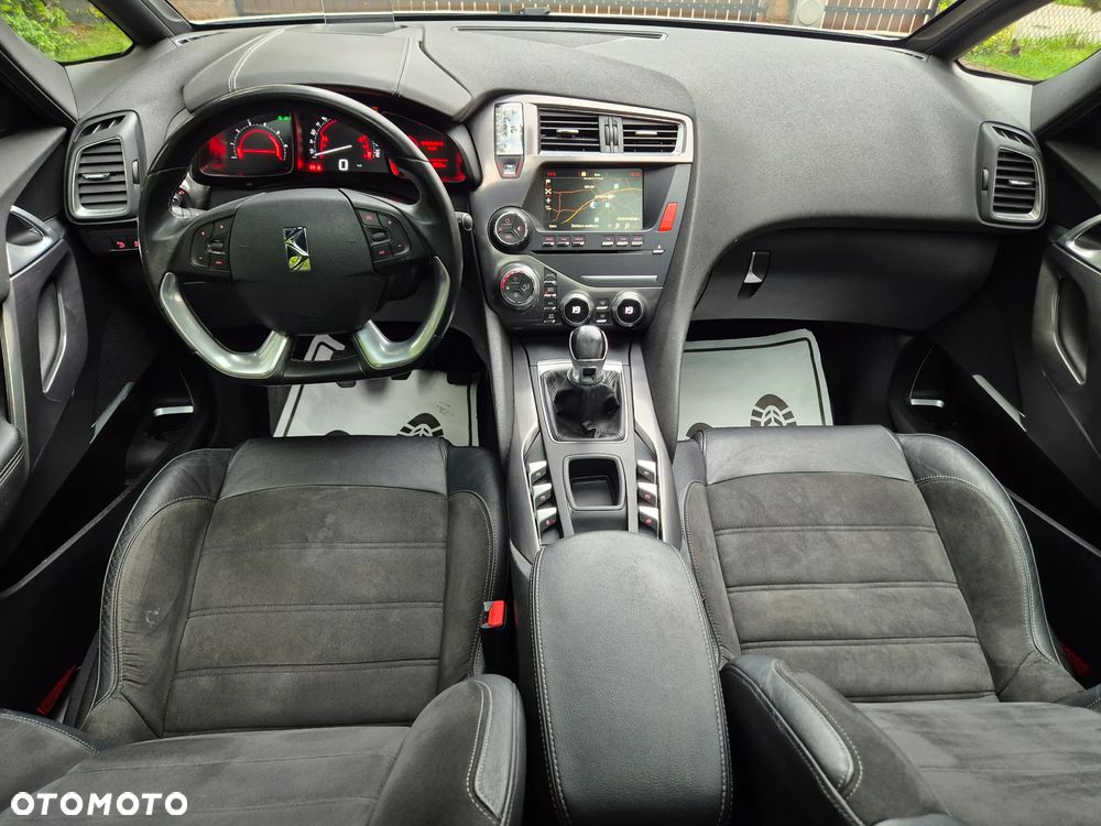 Citroën DS5 BlueHDi 150 Business Class - 14