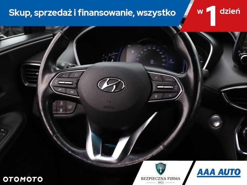 Hyundai Santa Fe - 18